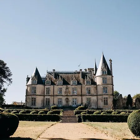 Chateau Sleeps 12 Pool Wifi *